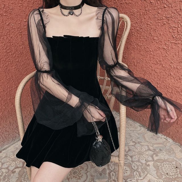 black dress sheer long sleeves Elegant Sheer Sleeves Mesh Train Sequin Evening Dress Black / S main image 1