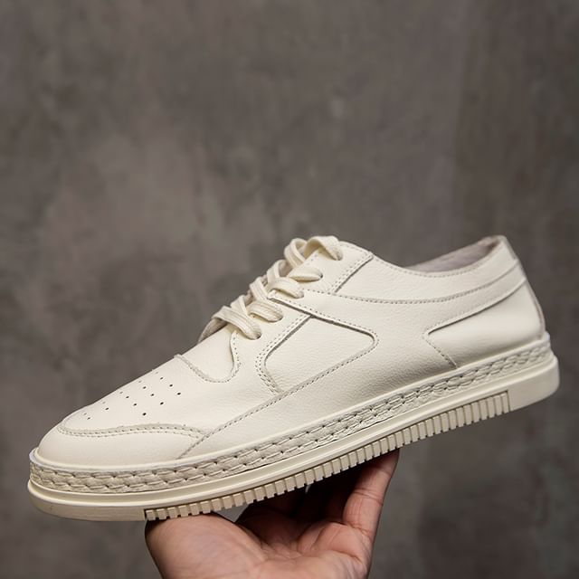 VEAZ-Plain Lace-Up Sneakers