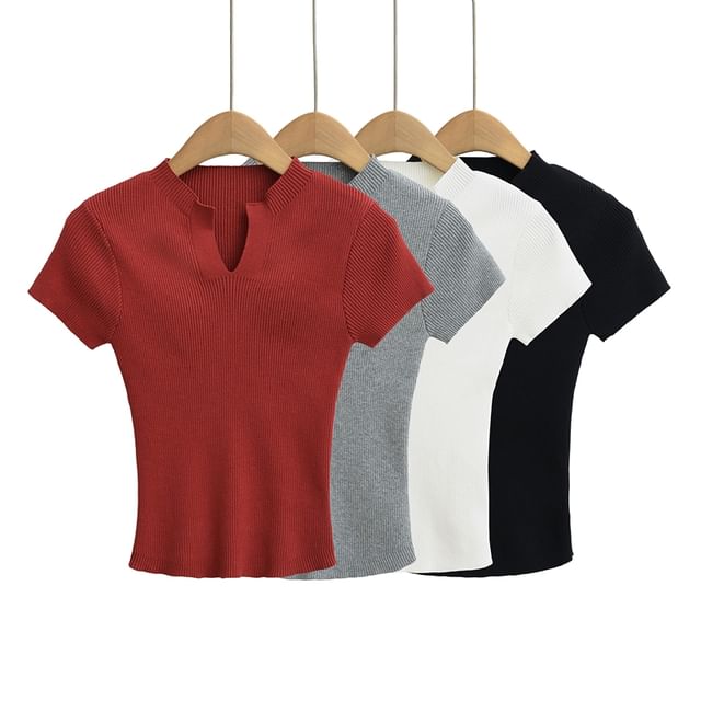 Ulark-Short-Sleeve Notch Neck Ribbed Knit Top