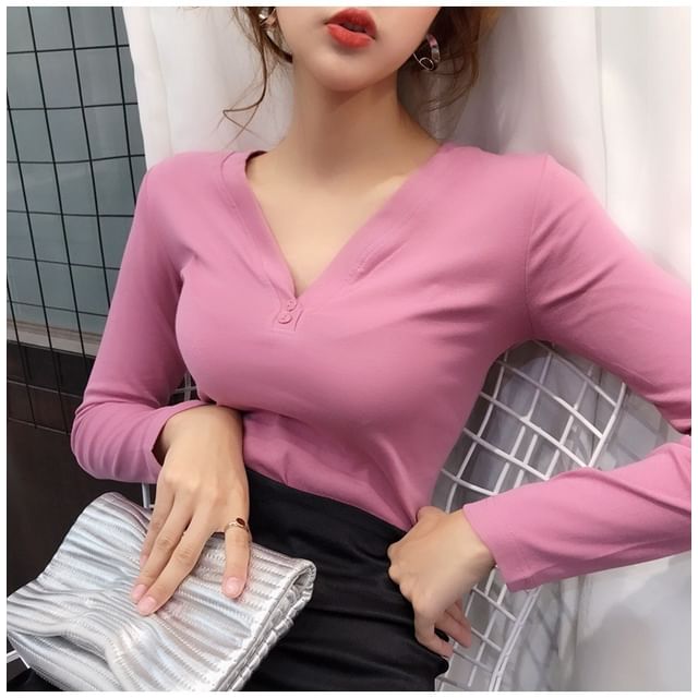 Sisyphi-Long Sleeve V-Neck Plain T-Shirt
