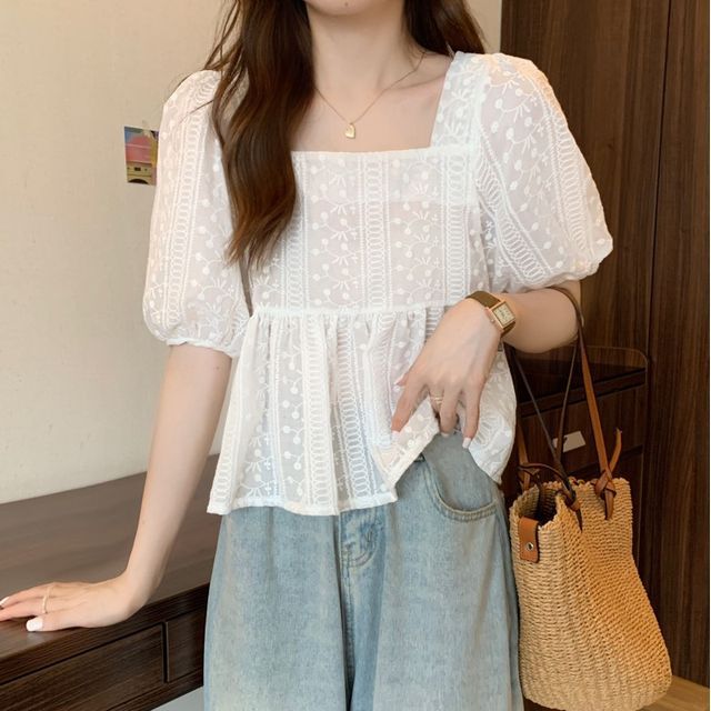 Everose-Short-Sleeve Square Neck Lace Blouse