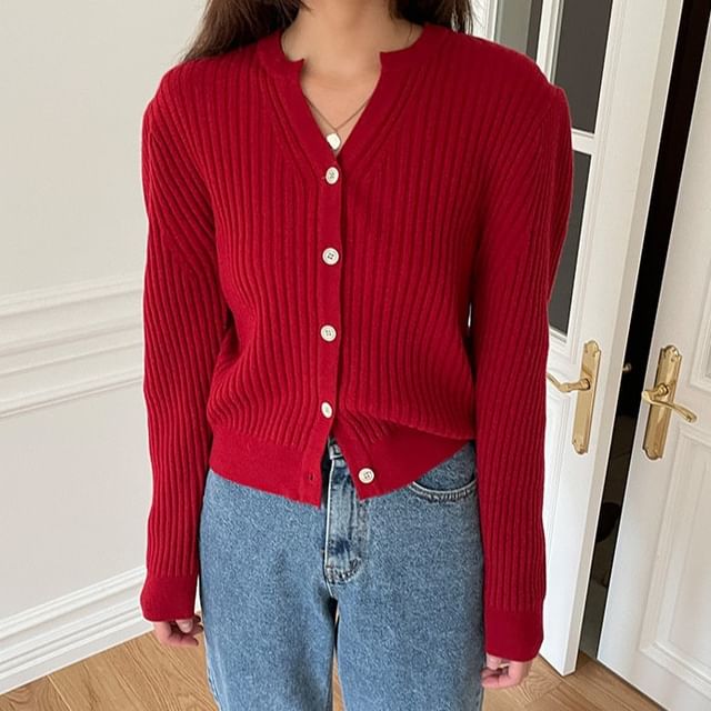 Leoom-V-Neck Long Sleeve Button Up Cropped Cardigan