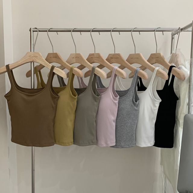 Wildery-Scoop Neck Plain Tank Top