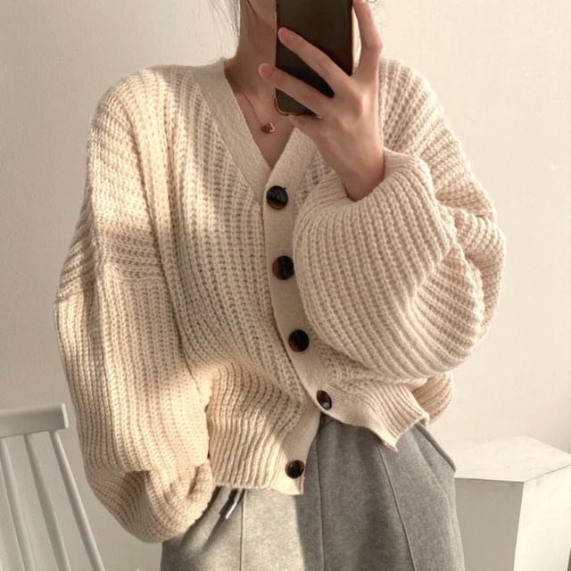 ISSOL-V-Neck Ribbed Cardigan