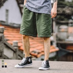 Boy & Man - Contrast Stitching Shorts Boy & Man - Contrast Stitching Shorts