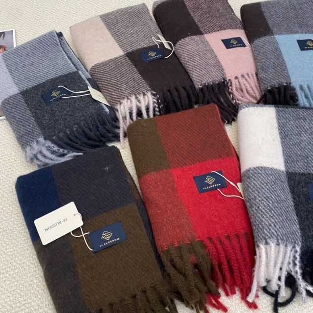 Combon-Plaid Fringe Scarf