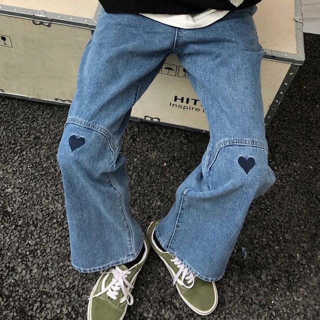 Chisan - Heart Print Straight Leg Jeans 