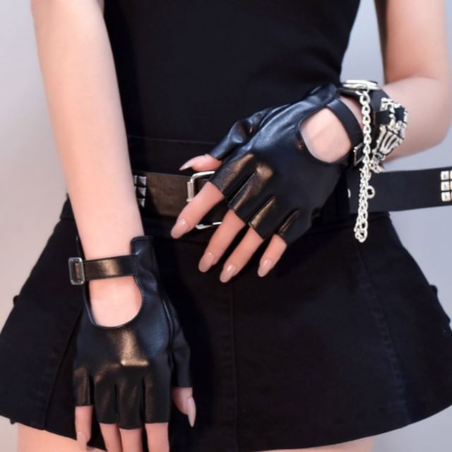 Drexxiax-Faux Leather Half Gloves