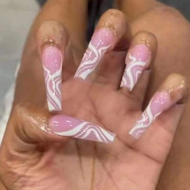 Fainie-Asymmetrical Striped Faux Nail Tips