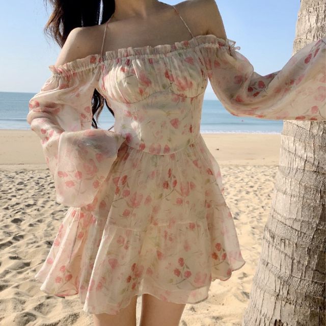 Moanum - Long-Sleeve Cold Shoulder Floral Mini A-Line Dress