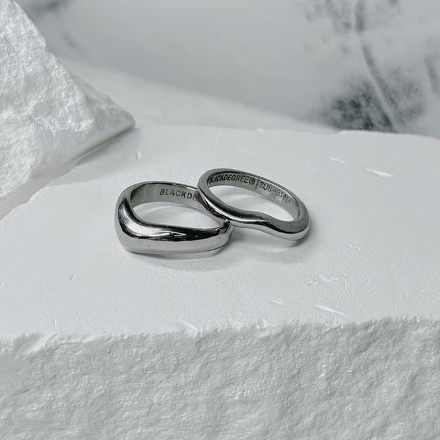 Black Degree-Titanium Steel Irregular Ring