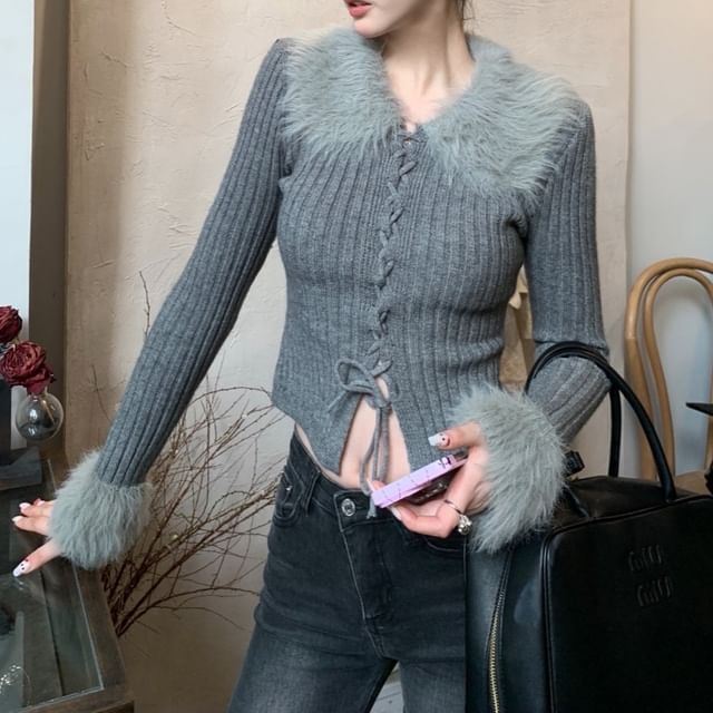 monroll - Long-Sleeve V-Neck Faux Fur Trim Crop Knit Top | YesStyle