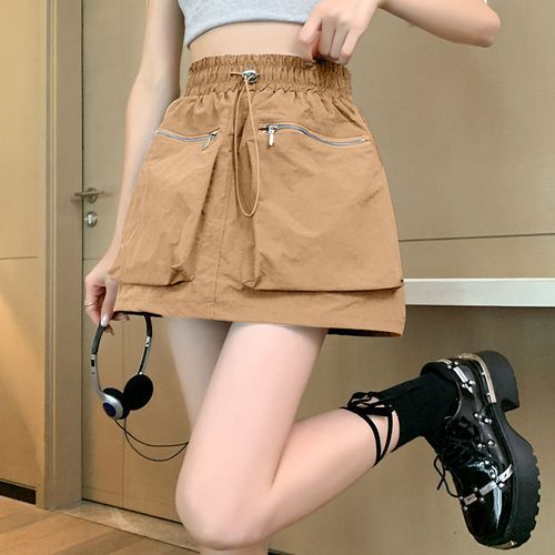 Cargo a line clearance skirt