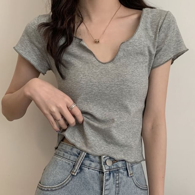 Shinsei-Short-Sleeve Cropped T-Shirt