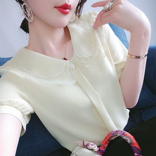 Everose-Short-Sleeve Collared Blouse