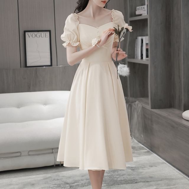 yesstyle graduation dress Destine - Short-Sleeve Bridesmaid structured enough to keep