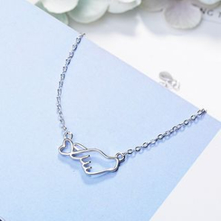 Knick Knack - Heart & Hand Gesture Bracelet Knick Knack - Heart & Hand Gesture Bracelet