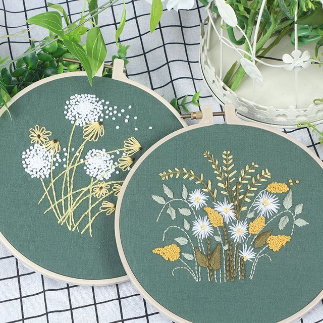 Embroidery Kingdom-Flower DIY Embroidery Kit