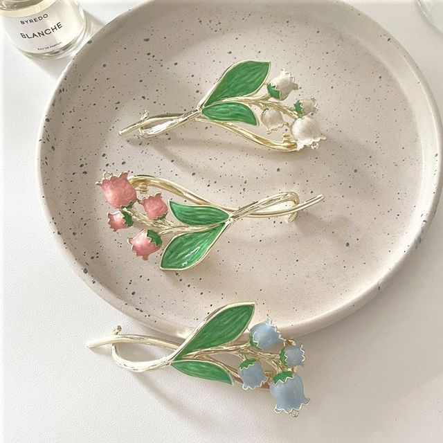 Nozomi Flower Alloy Hair Clip YesStyle