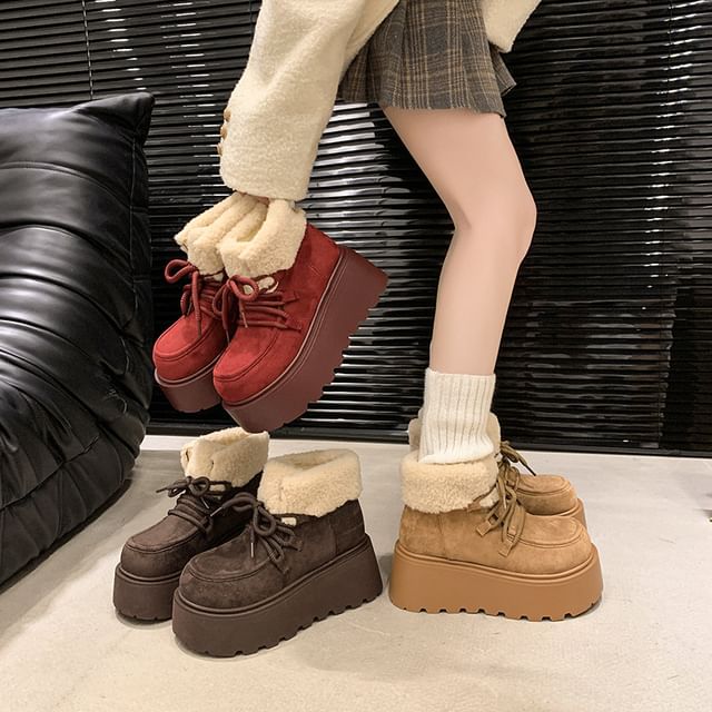 Lace-Up Fleece-Lined Platform Short Snow Boots