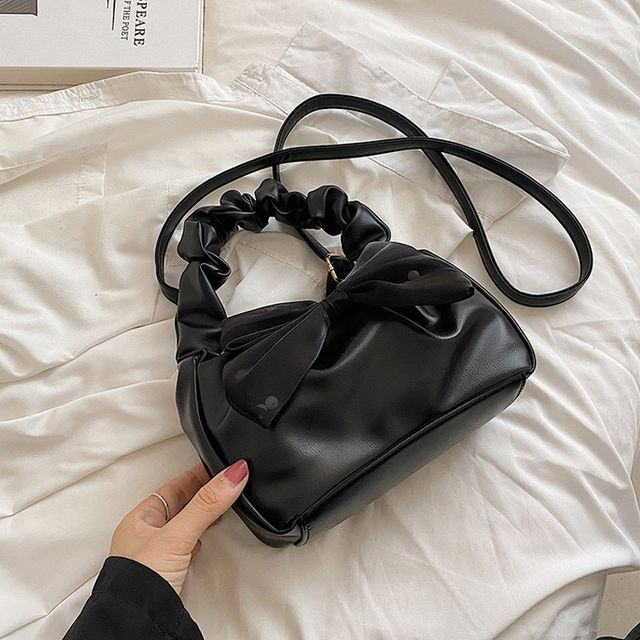 Kunado - Faux Leather Shoulder Bag