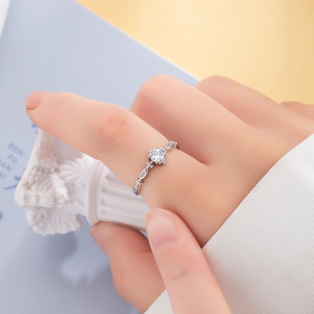 Tinseltown-Couple Matching Rhinestone Ring Geometry Ring