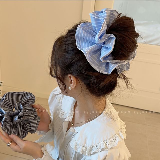 Mentosi-Striped Scrunchie