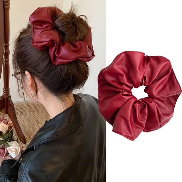 JVL-Plain Faux Leather Scrunchie