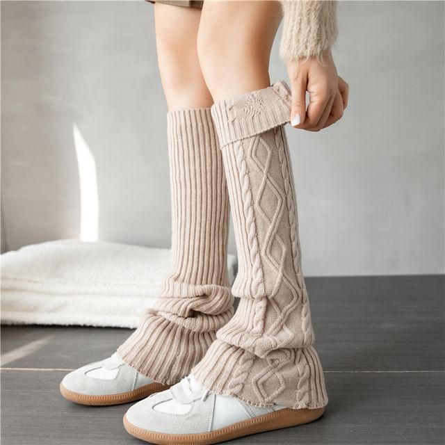 Gentiana-Plain Cable Knit Leg Warmers