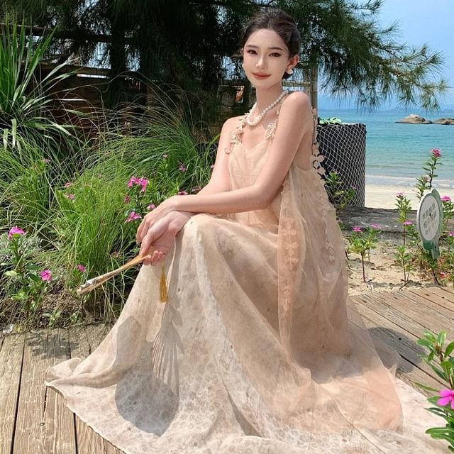Moanum-Spaghetti Strap Lace Maxi A-Line Dress