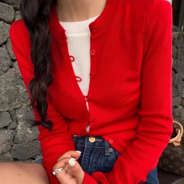 Yako-Long Sleeve Round Neck Mock Two Piece Button Knit Top