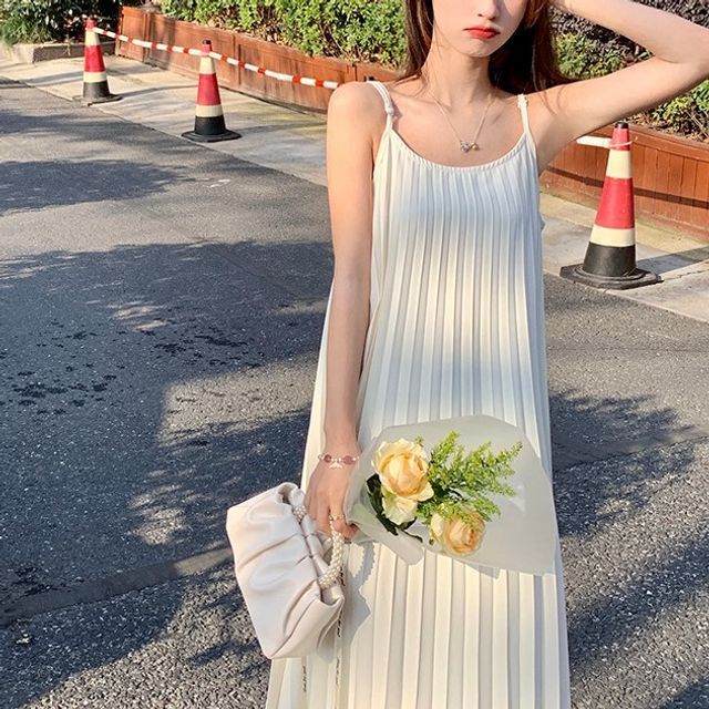 Spaghetti Strap Midi Pleated Dress 