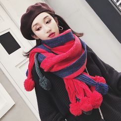 zitapompom - Knit Fringe Scarf zitapompom - Knit Fringe Scarf