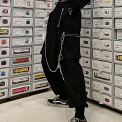 MELLO - Pantalones de harén con detalle de cadena MELLO - Pantalones de harén con detalle de cadena
