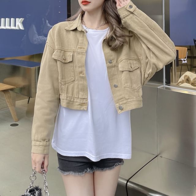 Kenning-Collared Plain Crop Button Denim Jacket