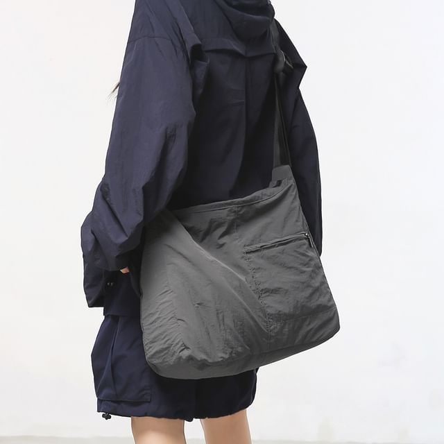 SUNMAN-Nylon Plain Crossbody Bag