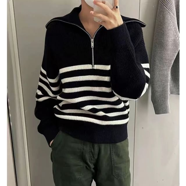 HYAKU-Collared Striped Half Zip Sweater