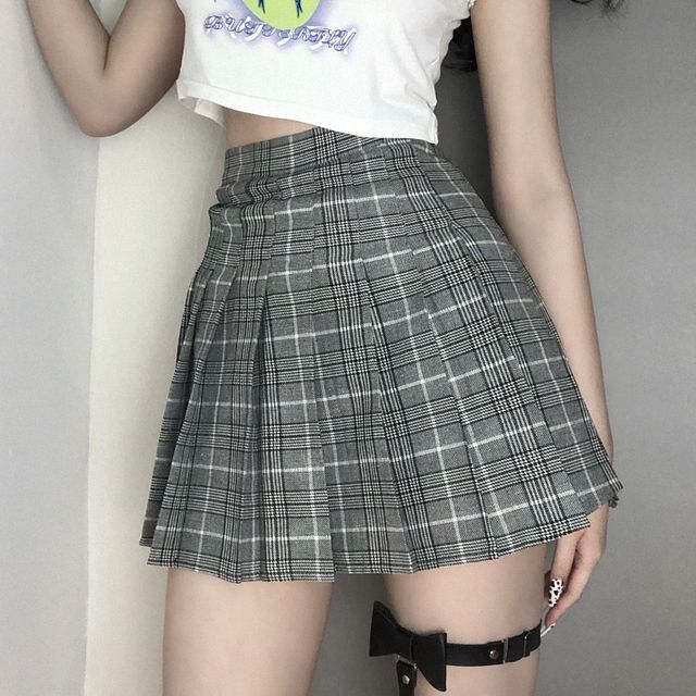 LINSI - Plaid Pleated Mini A-Line Skirt | YesStyle