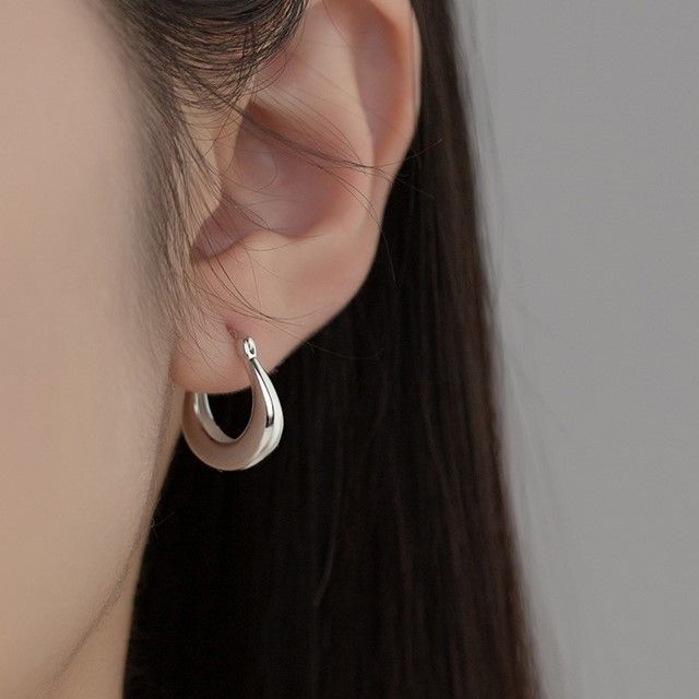 A-ROCH-Polished U Shape Sterling Silver Earring