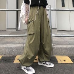 Malnia Home - Couple Matching Cargo Wide-Leg Pants Malnia Home - Couple Matching Cargo Wide-Leg Pants