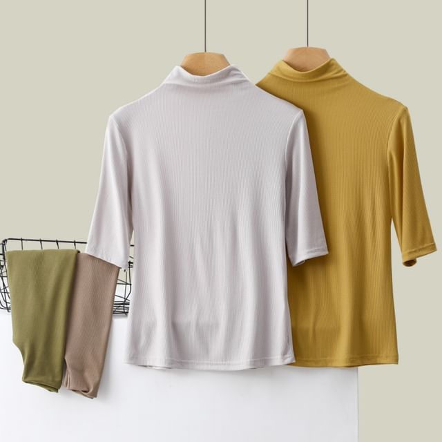 KUMI-Elbow Sleeve Turtleneck Plain Tee