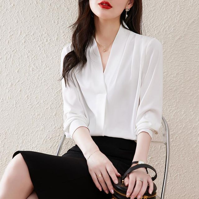 Lewwe-34 Sleeve V-Neck Chiffon Blouse