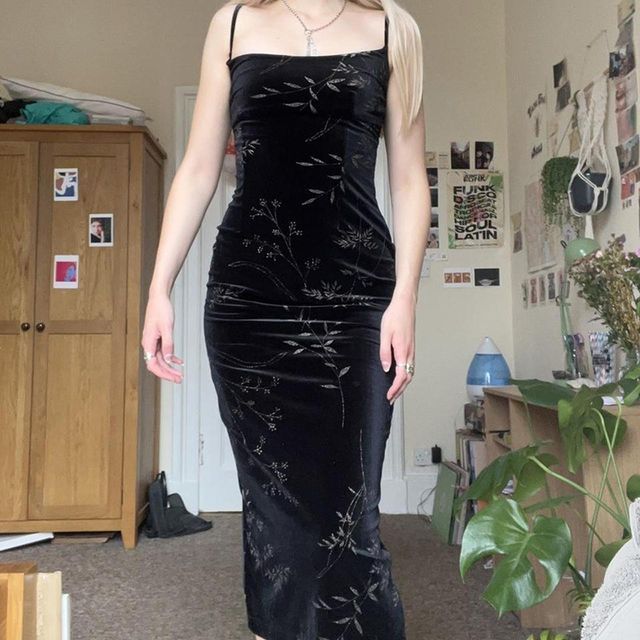 Sosana Spaghetti Strap Square-Neck Floral Print Velvet Midi