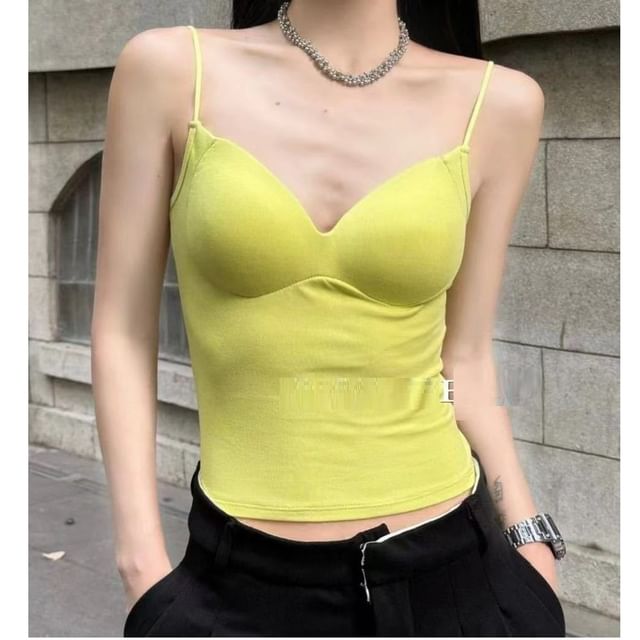 Wildery-V-Neck Plain Padded Open Back Crop Cami Top