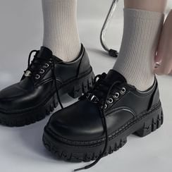 Shop Women's Oxford & Lace-Up Shoes Online | YesStyle