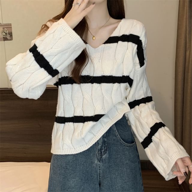 Sisyphi-V-Neck Striped Cable Knit Sweater