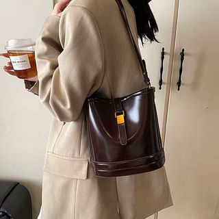 Skyglow-Plain Faux Leather Bucket Bag