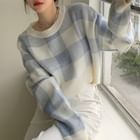 Shinsei - Cropped Plaid Sweater | YesStyle