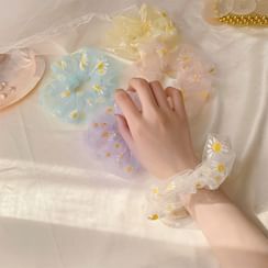 Show Mind - Daisy Print Scrunchie Show Mind - Daisy Print Scrunchie