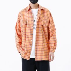 Avilion - Plaid Shirt / T-Shirt / Pants / Sneakers Avilion - Plaid Shirt / T-Shirt / Pants / Sneakers